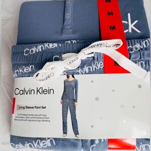 Calvin Klein Gray Long Sleeve Lounge Set
